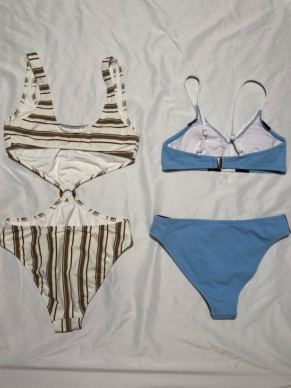 bundle of 53 women’s summer clothes size XS, tops, bottoms, swimsuits - Picture 14 of 15